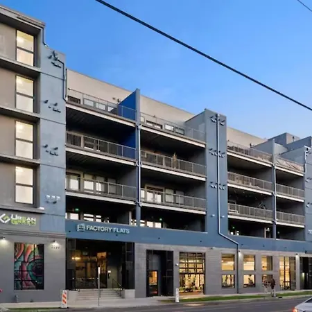 Villa Brushed & Bold | Rino Art Lofts